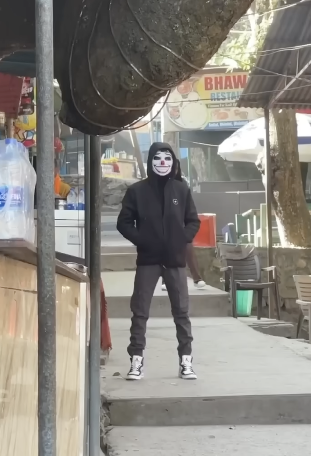 My FACE REVEAL BTS | My First Vlog